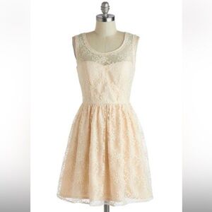 ModCloth Lilly of the Valley Embroidered Lace Dress